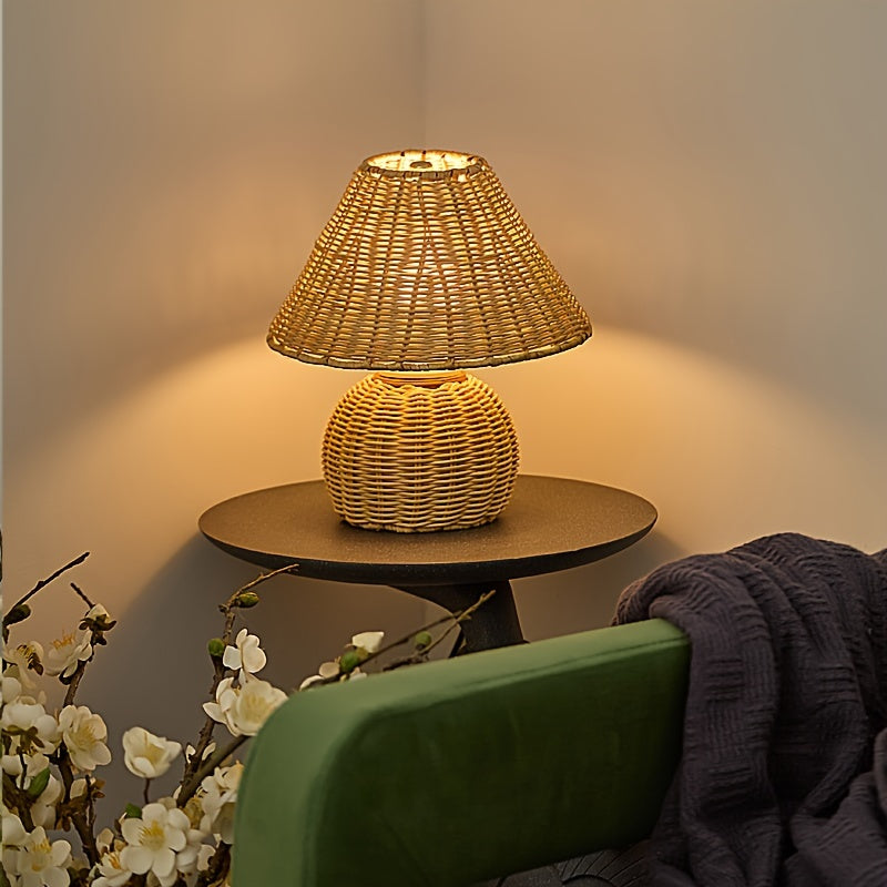 Lampe de table en bambou tressé