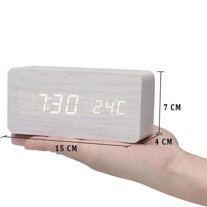 Réveil DEL en bois à commande vocale