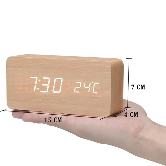 Réveil DEL en bois à commande vocale