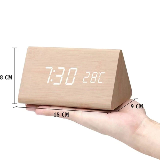 Réveil DEL en bois à commande vocale