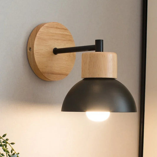 Applique murale en bois et métal