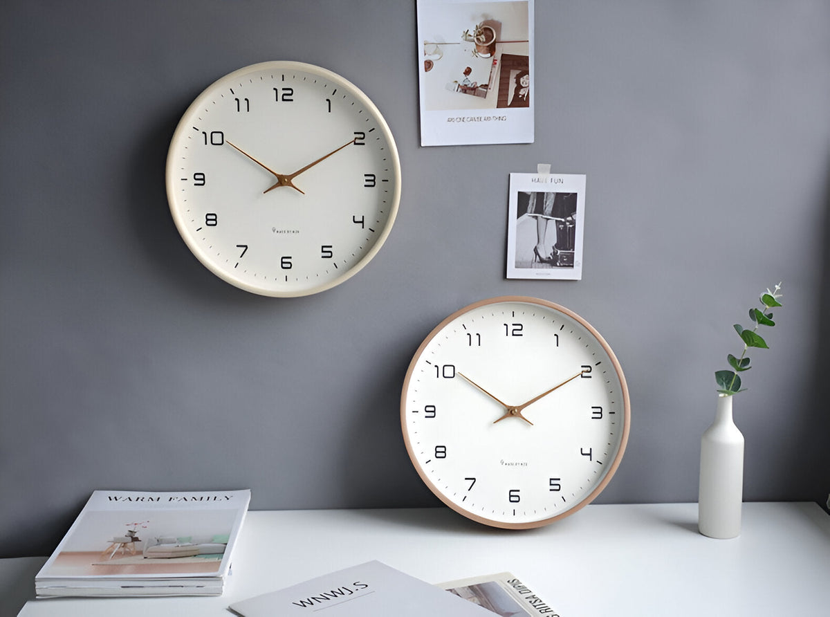 Horloge murale nordique en bois