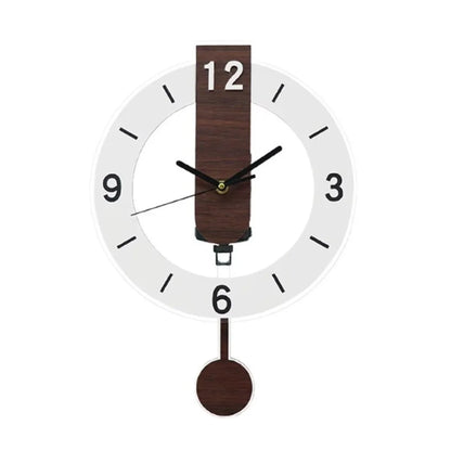 Horloge murale à balancier