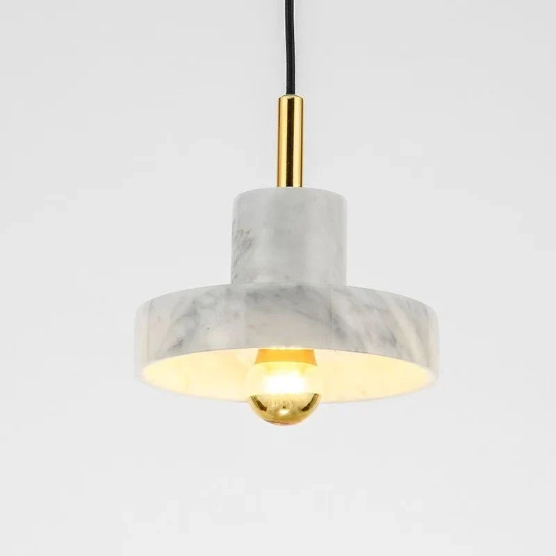 Suspension en marbre