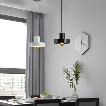 Suspension en marbre