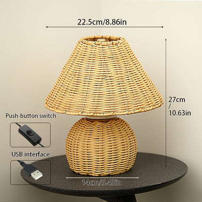 Lampe de table en bambou tressé