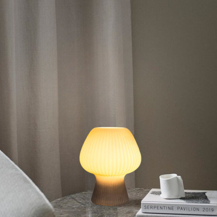 Lampe de chevet en verre côtelé