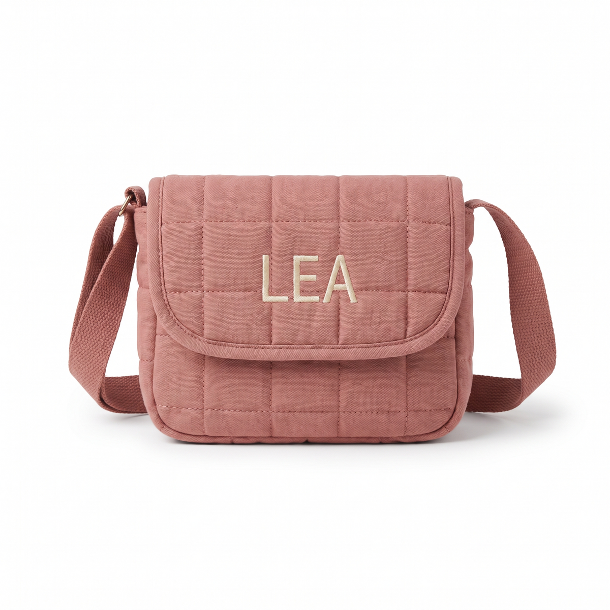 Petit sac à main d'enfant en coton matelassé rose, prénom brodé sur le rabat
