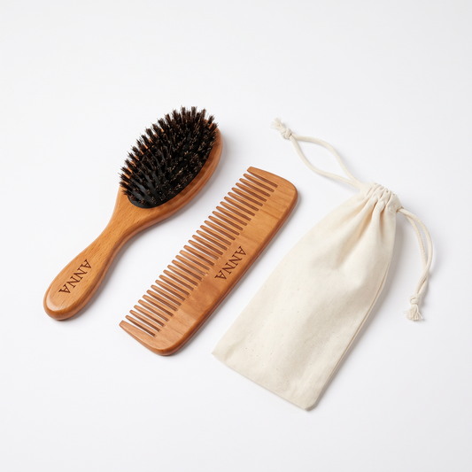 Ensemble brosse et peigne gravés, cortège de mariage
